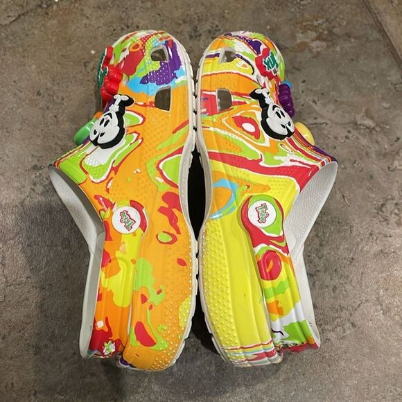 CROCS x Trix Classic Clog Shoe Unisex Size J4 and Womens 6 Limited Edition - Picture 12 of 13